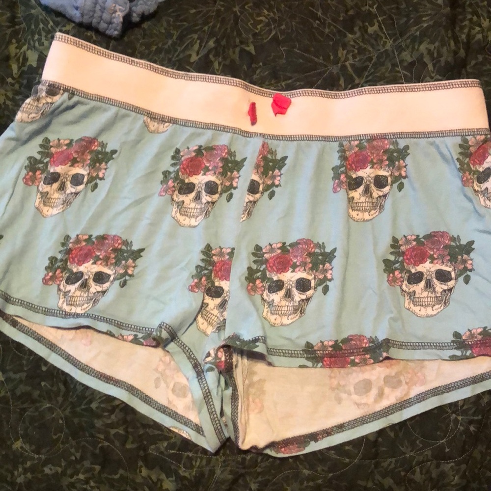 Pj salvage skull pajama shorts
